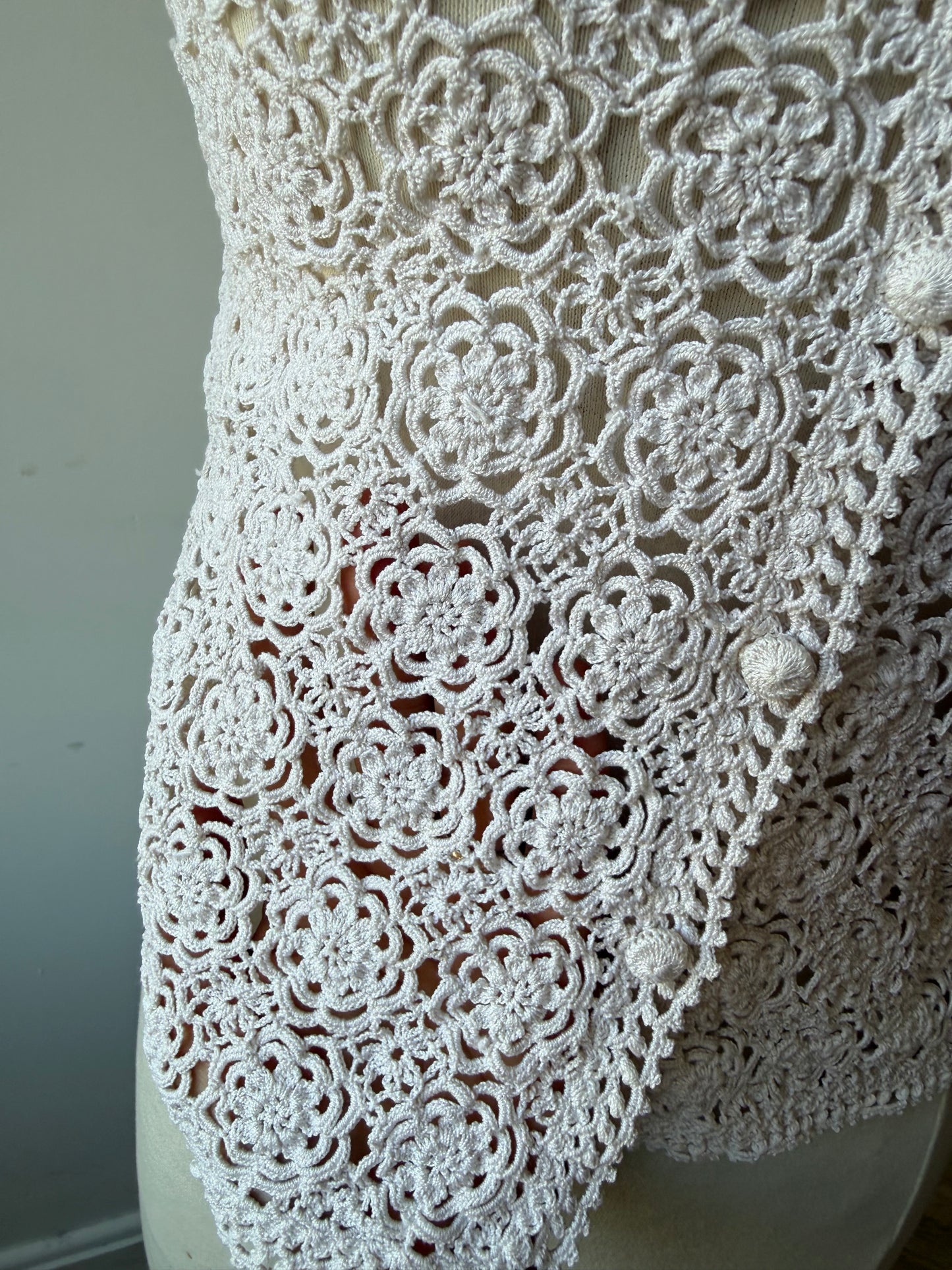 1980s Vintage Lim’s Crochet Vest
