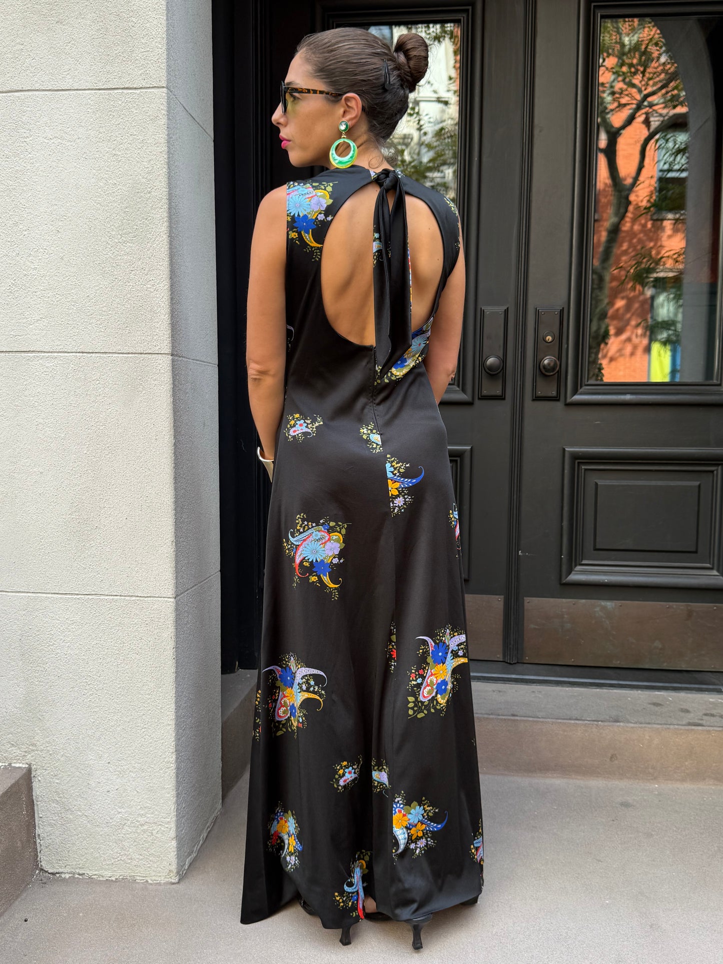 70s Black Paisley Print Maxi w Keyhole Tie-neck Back