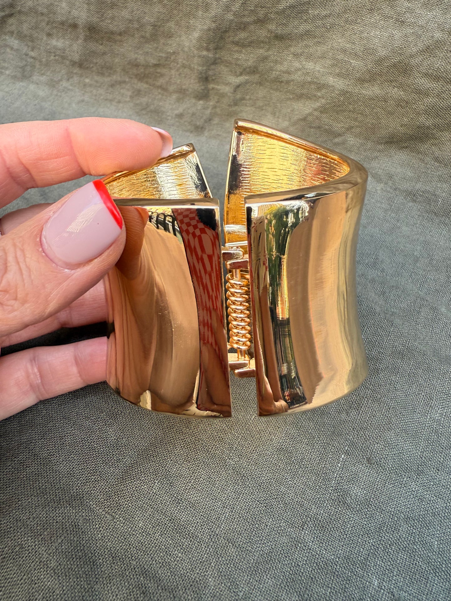 80s/90s French Gold-Toned Architectural Cuff