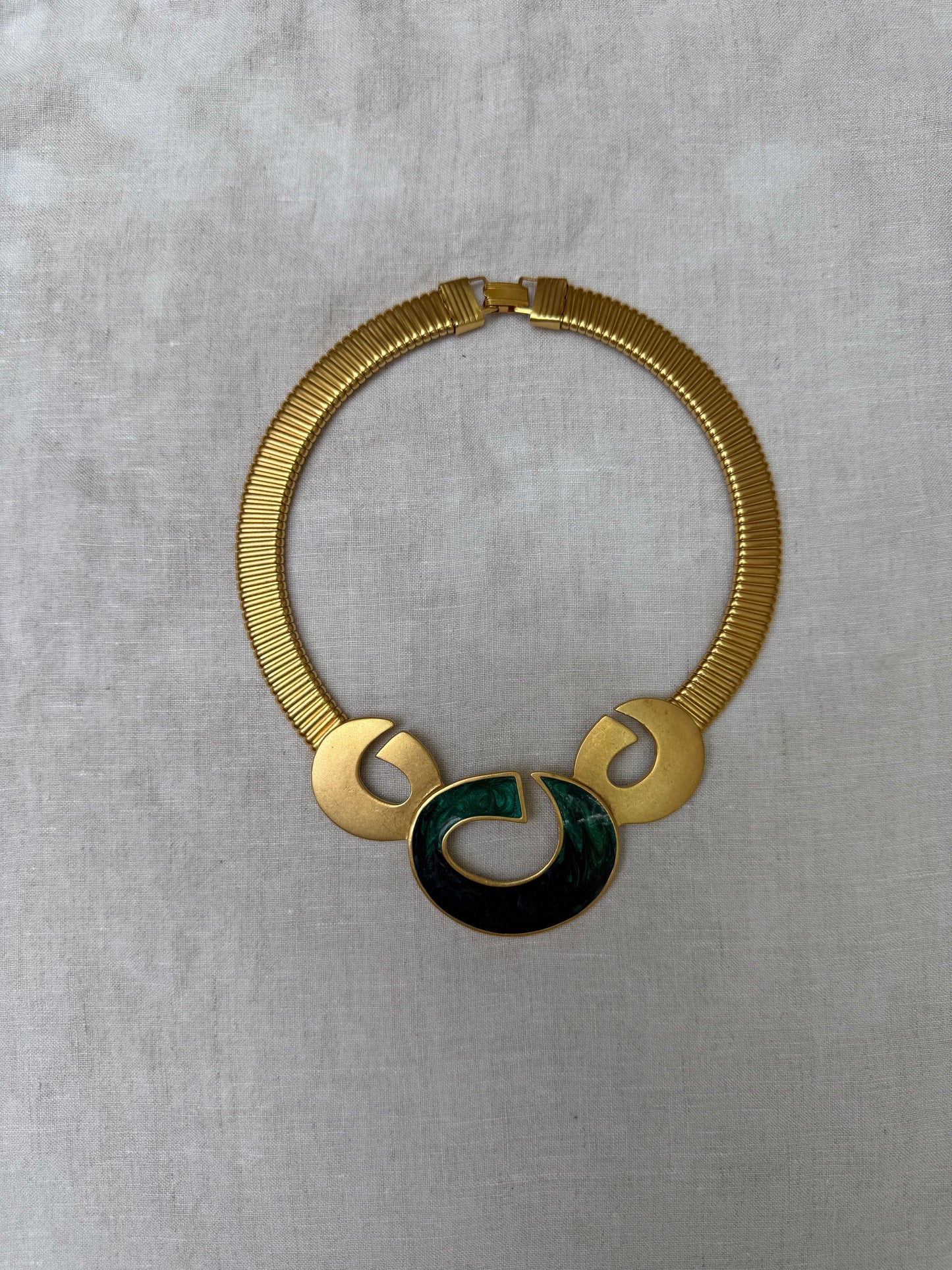 Vintage modernist green enamel gold-tone omega collar