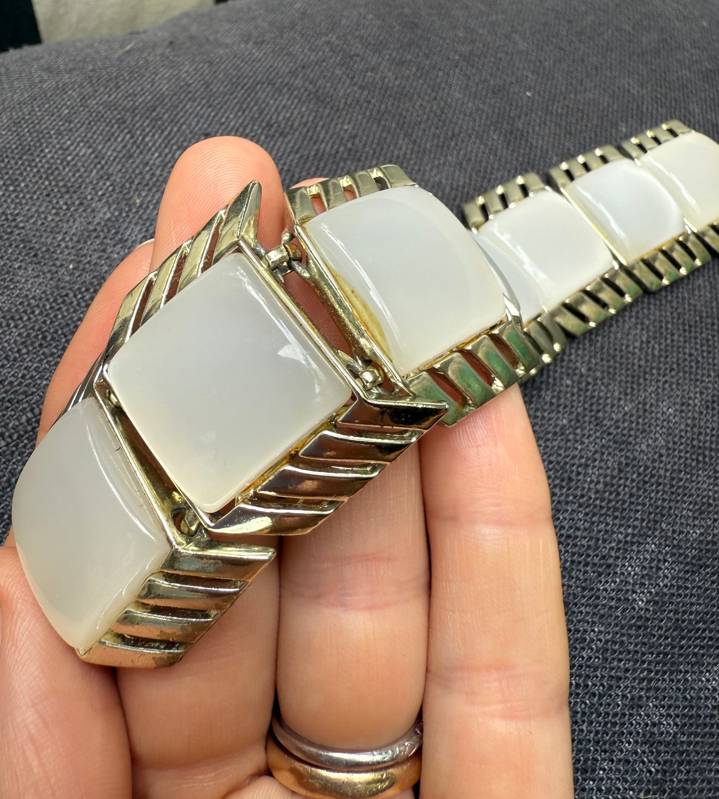 Vintage Silver Toned Resin Cabochon bracelet