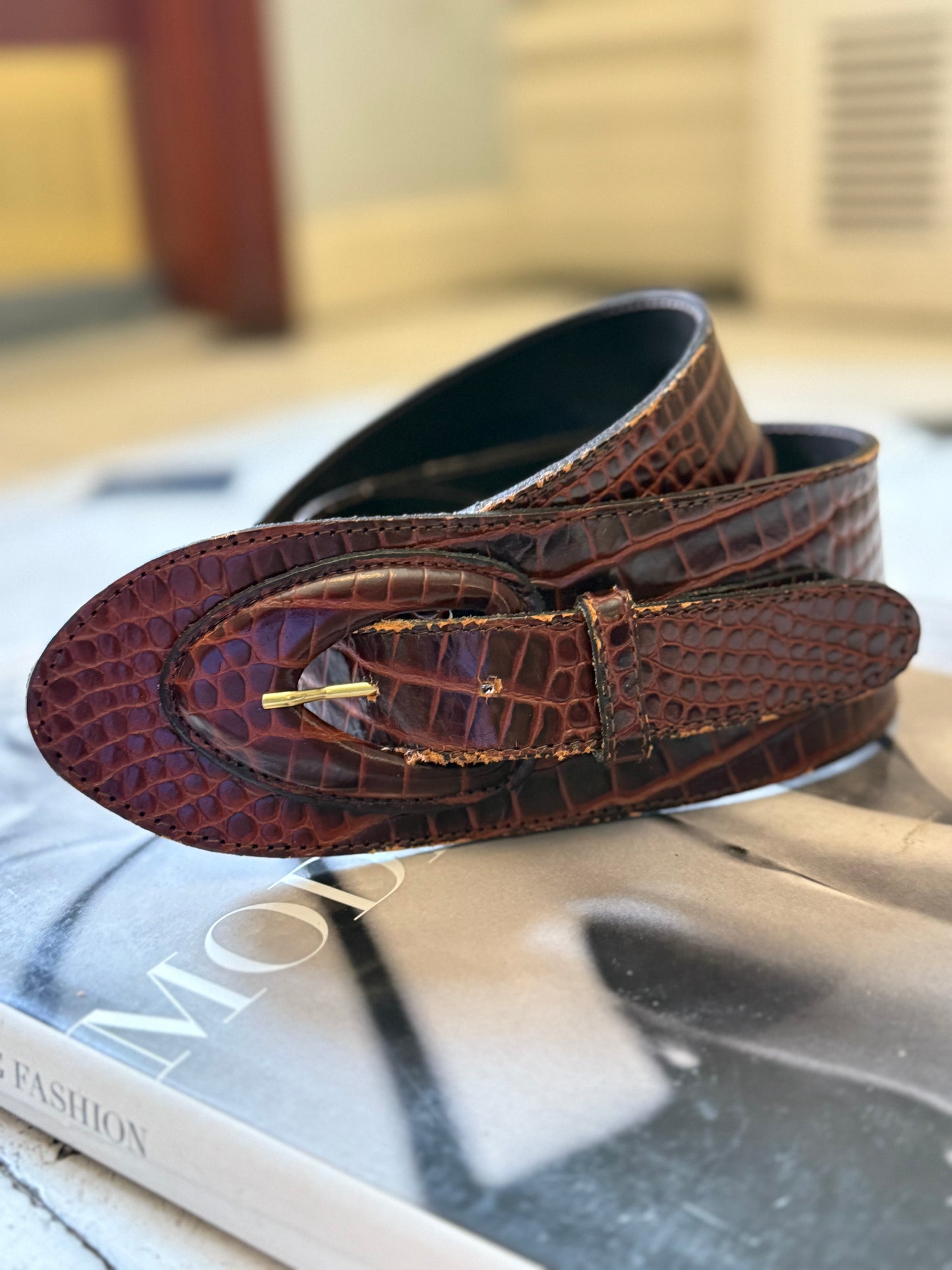 80s Brown Embossed Leather Belt, 27"-31"