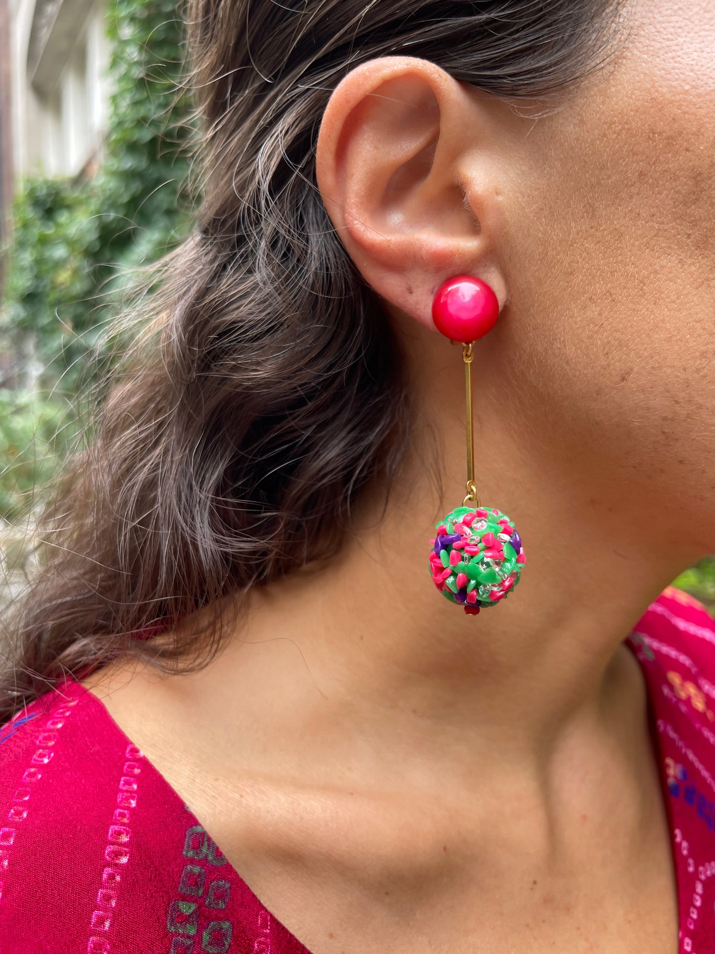 Vintage Red & Green ‘confetti’ dangle statement earrings