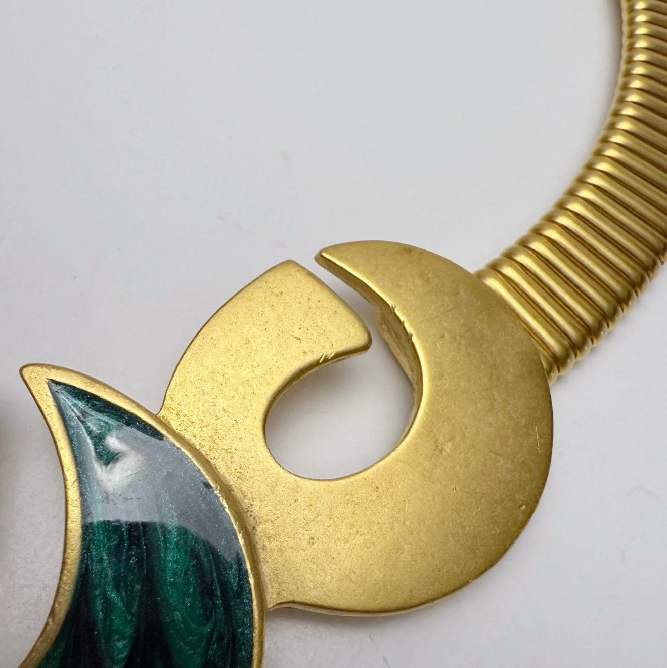 Vintage modernist green enamel gold-tone omega collar