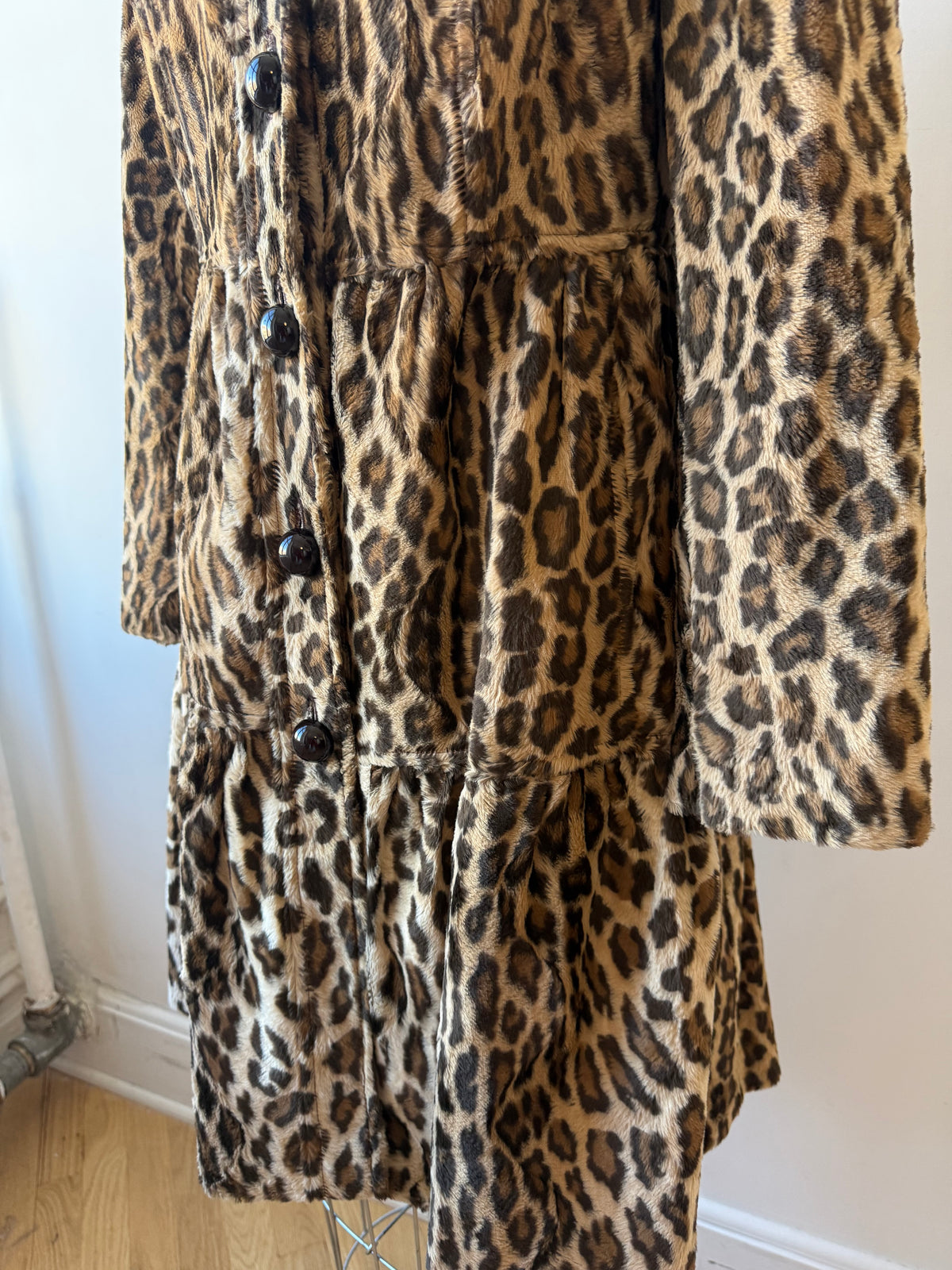 90s/ Y2K Leopard Faux Fur coat