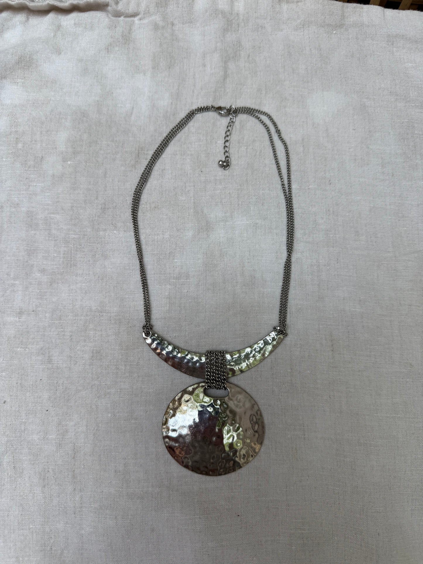 Vintage Hammered Silvertone Necklace