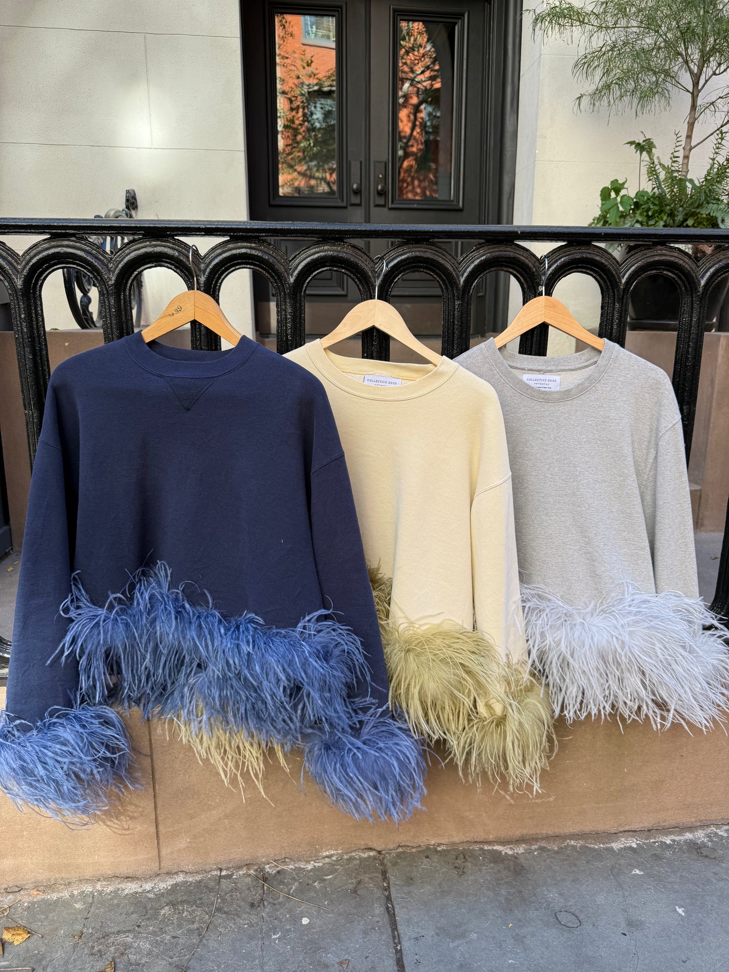 The Coco Feather Sweatshirt - Navy & Denim