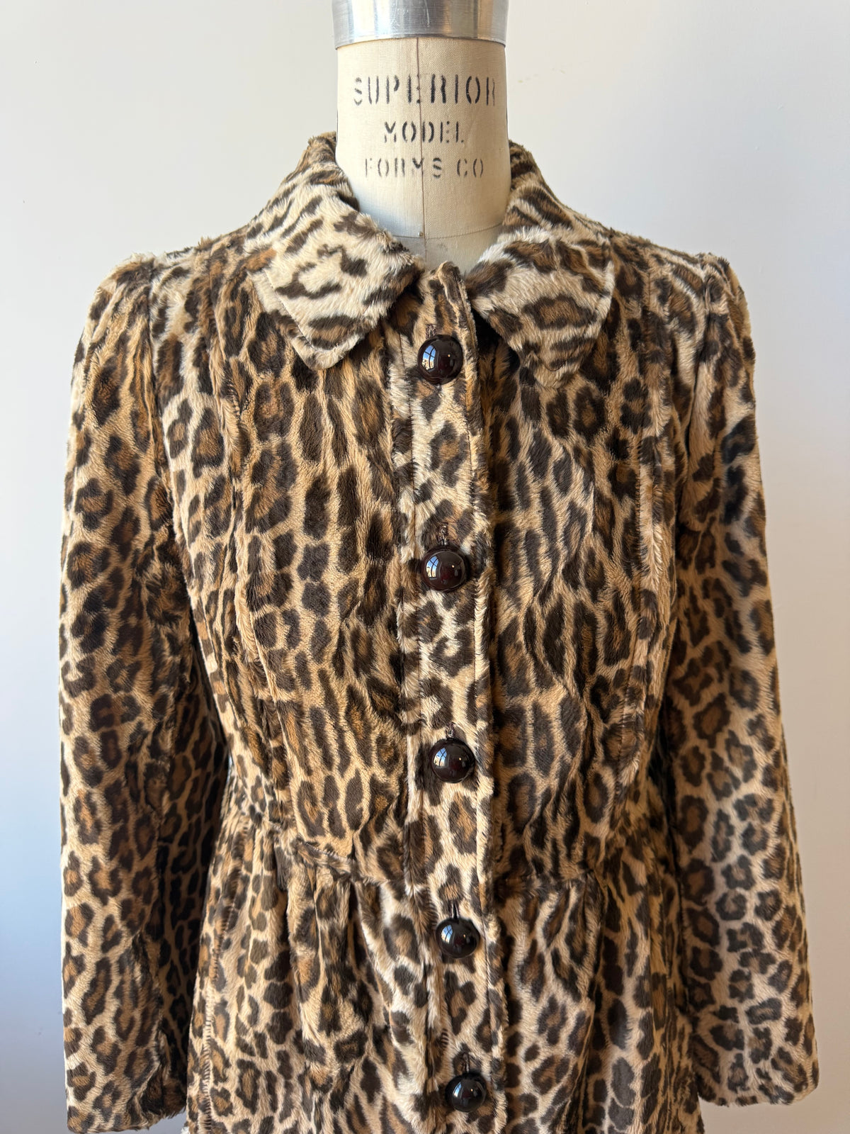90s/ Y2K Leopard Faux Fur coat