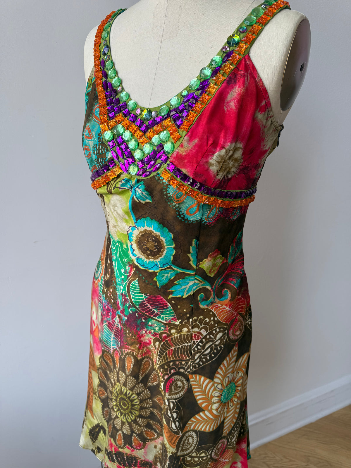 Y2K Etro Silk Floral Dress w Gemstone Neckline