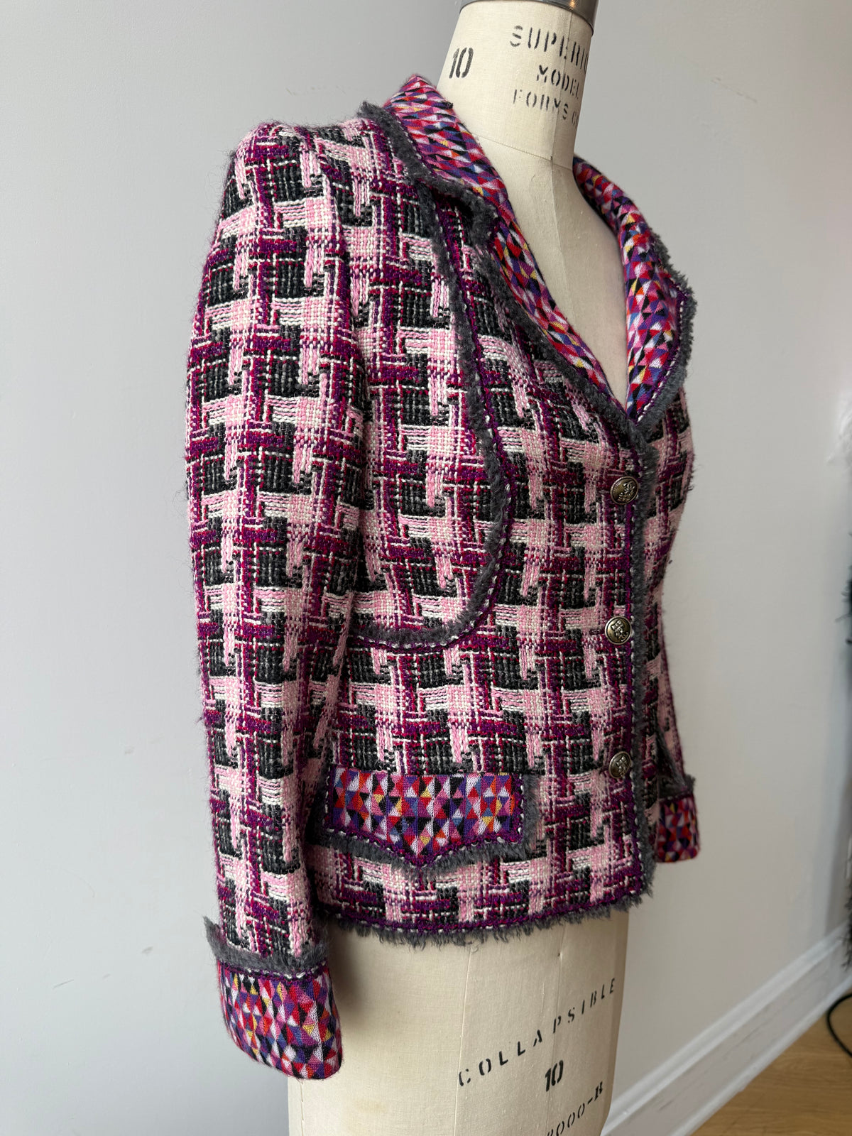 Fall/Winter 2004 Chanel Archival Runway Fantasy Tweed Blazer