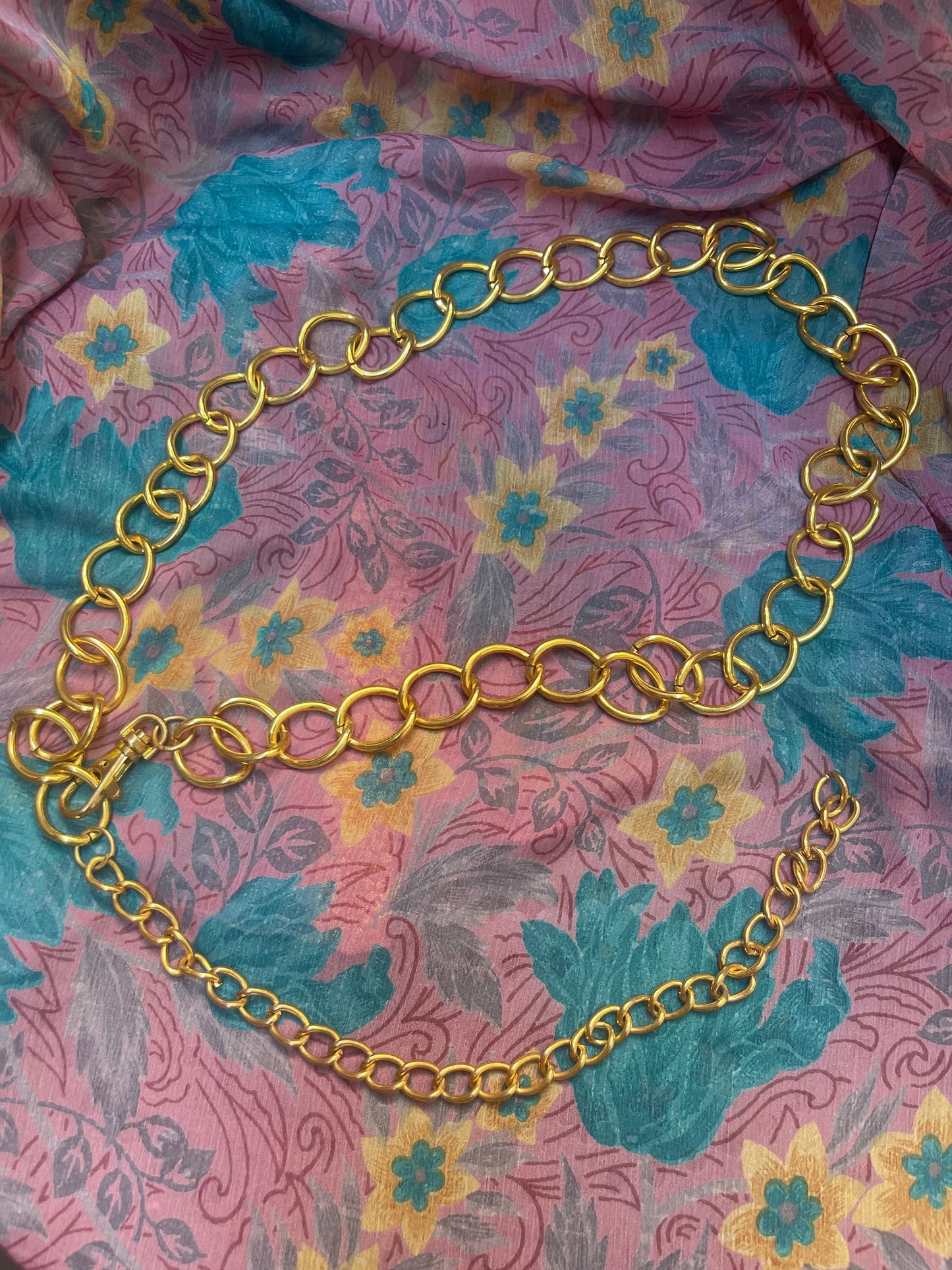 70s/80s gold toned chain belt