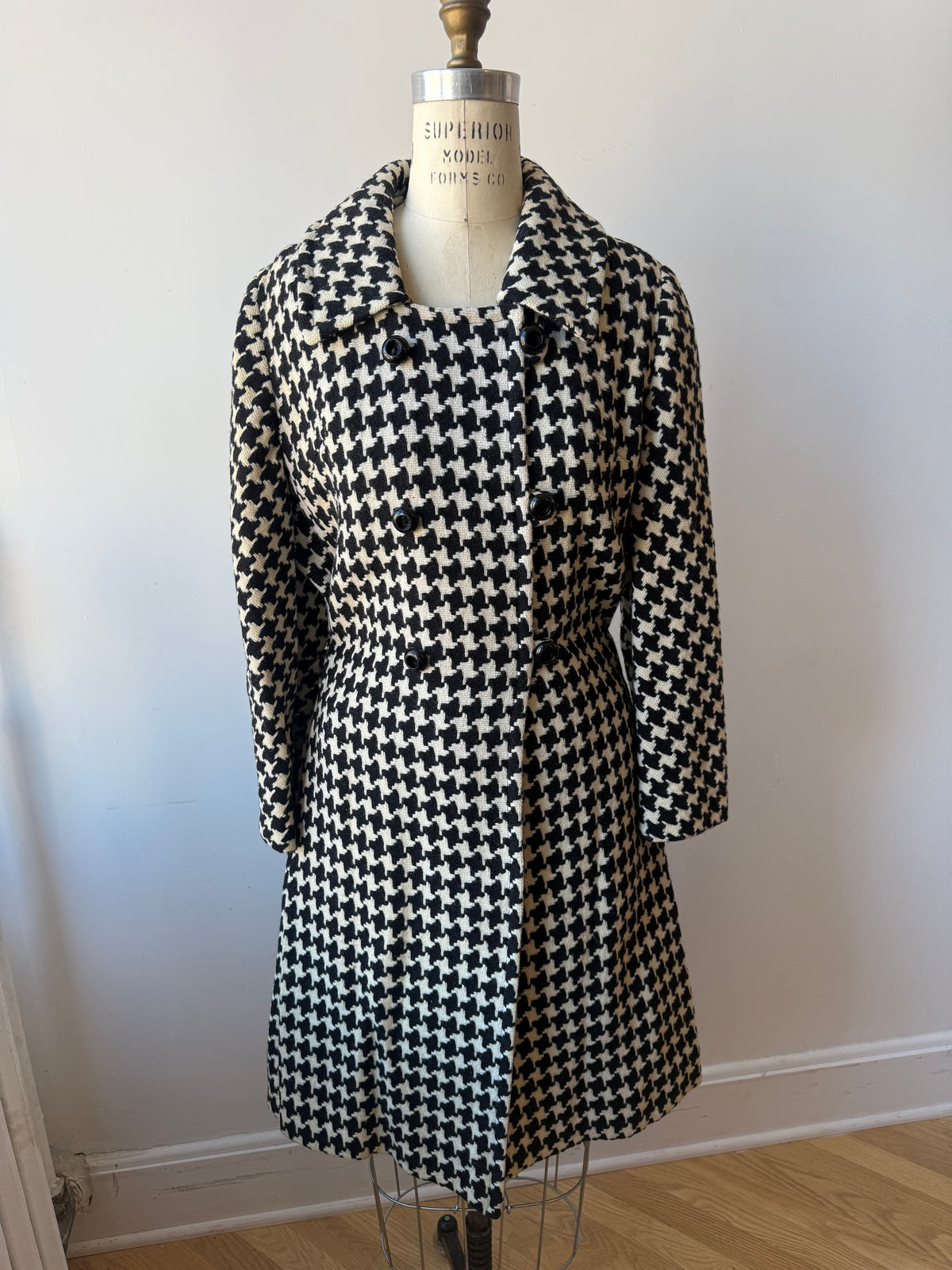 1960s  Houndstooth Wool Coat