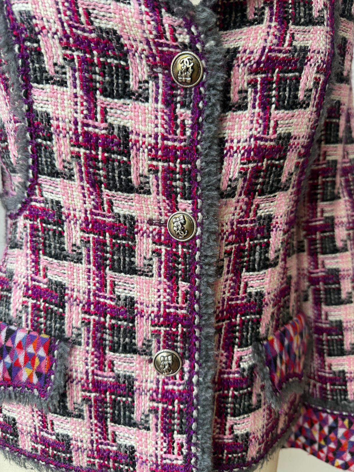 Fall/Winter 2004 Chanel Archival Runway Fantasy Tweed Blazer