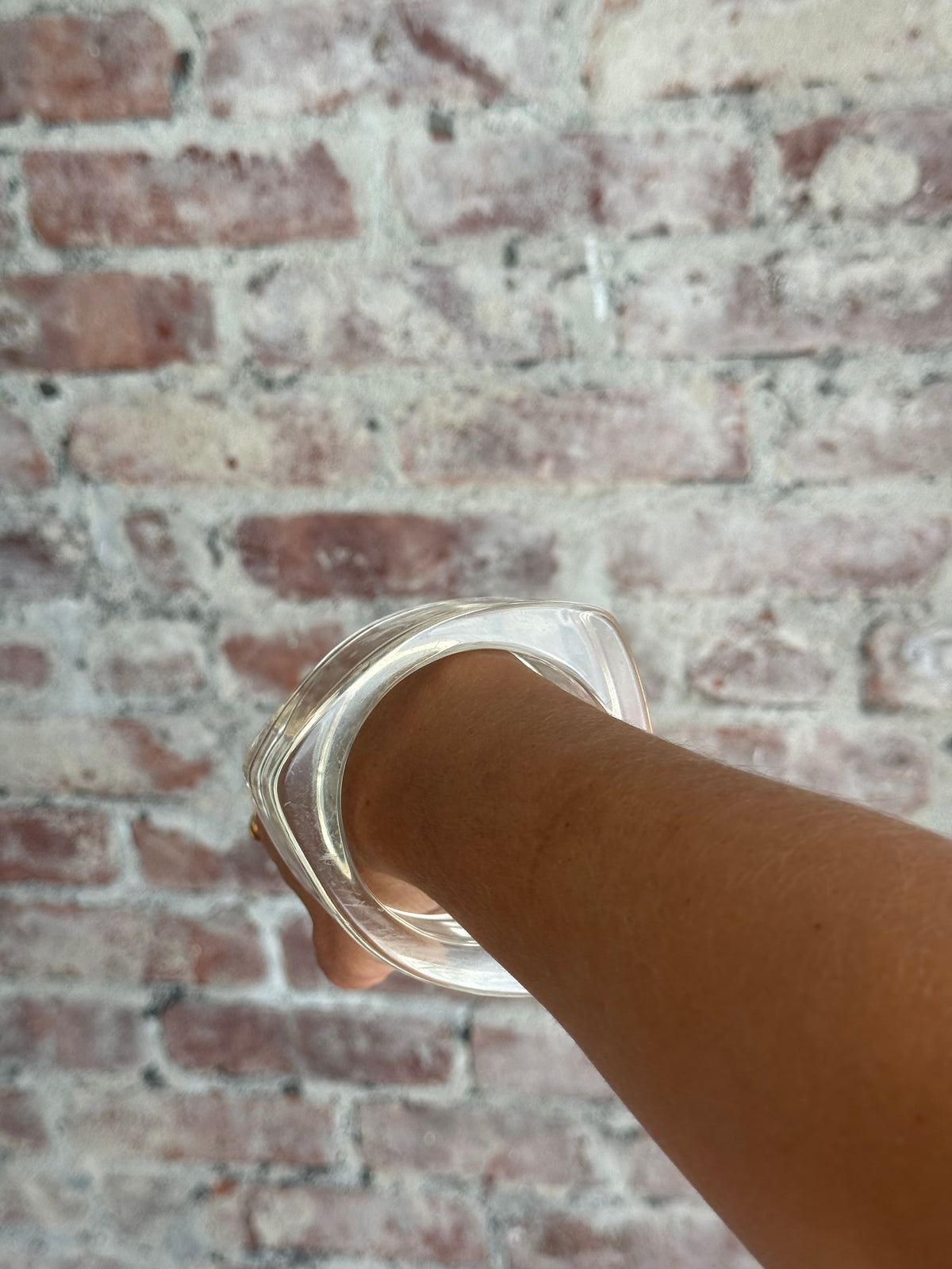 MCM clear chunky lucite bangle