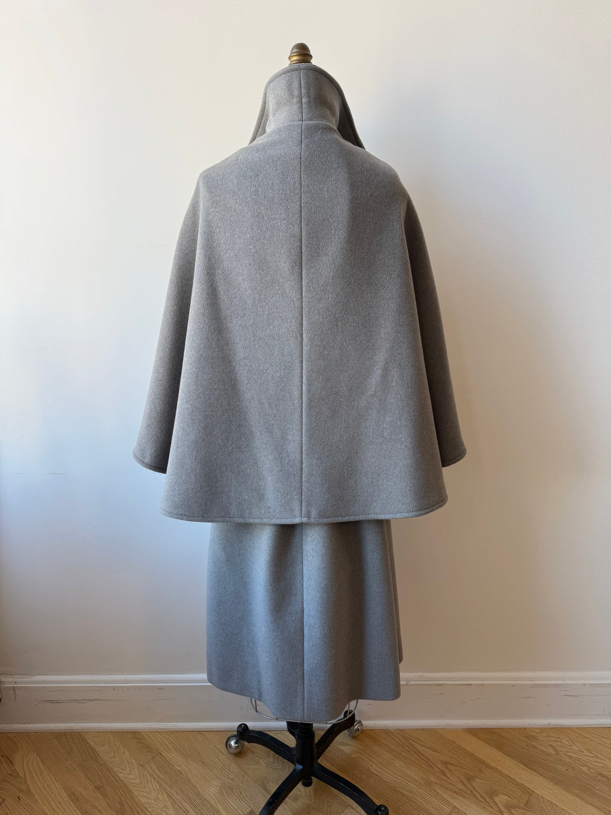 1960s Grey Boil Wool Capelet Coat