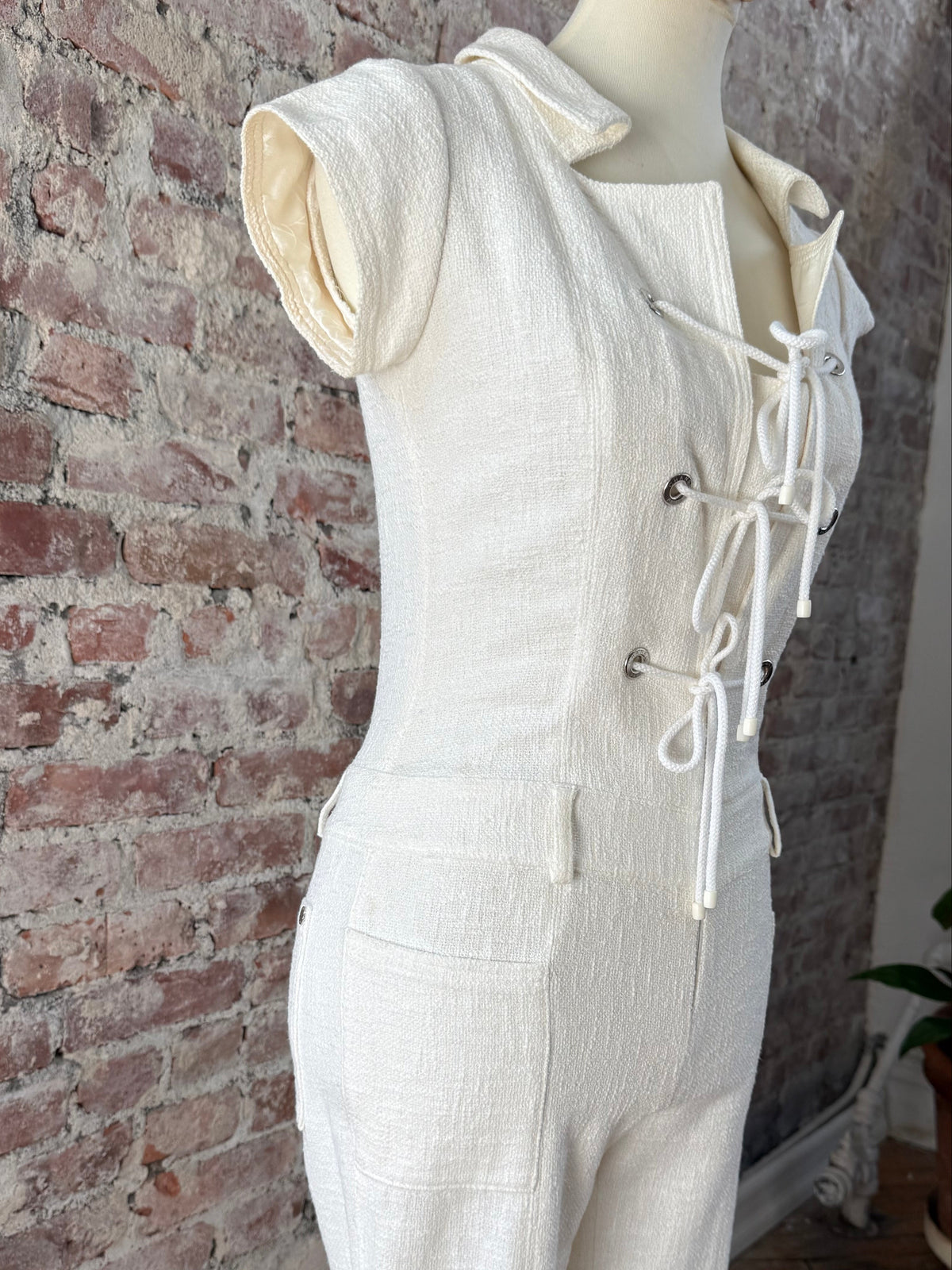 2007 Chanel Cruise Runway Collection White Lace Up Cotton Jumpsuit