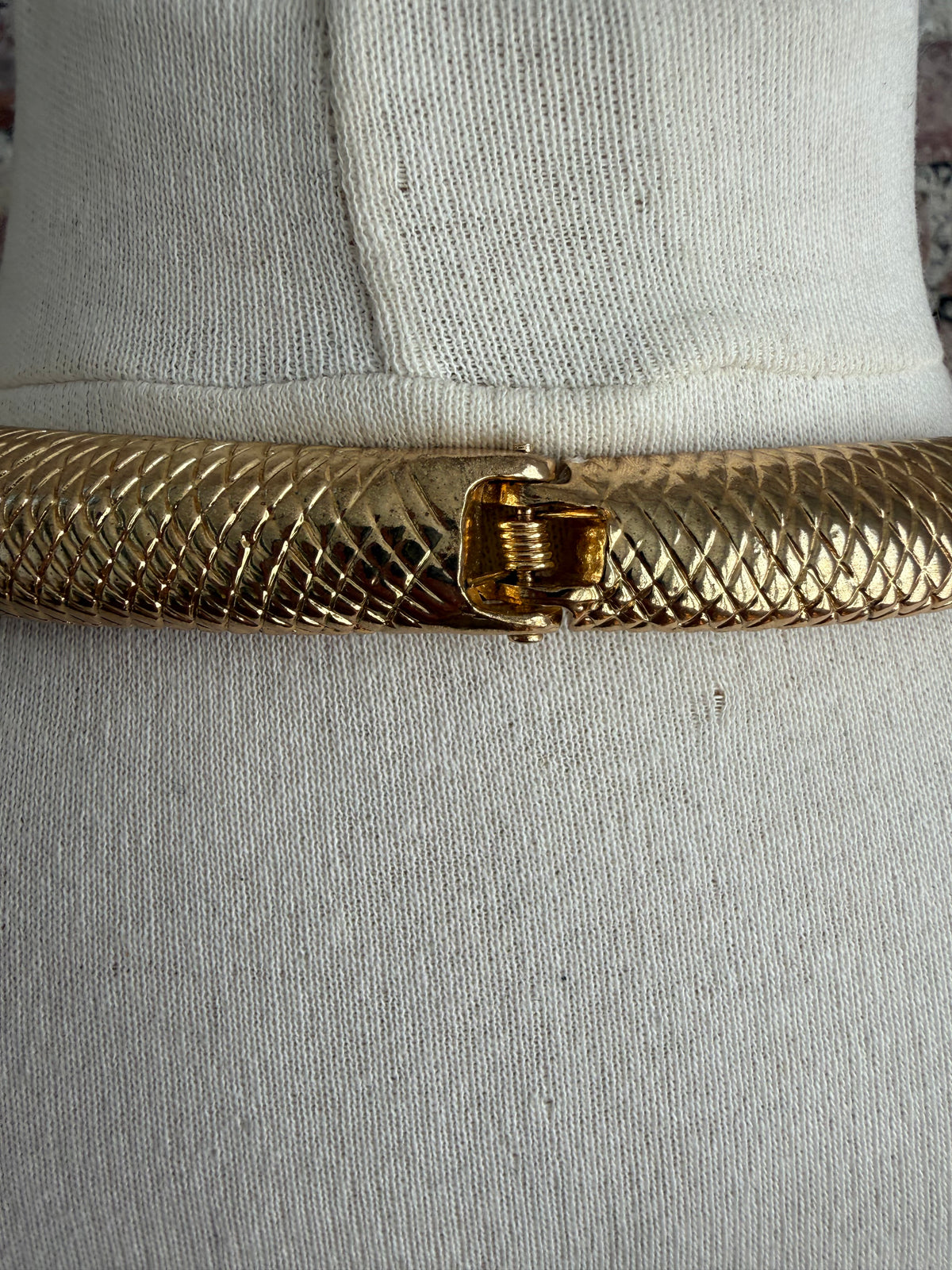 90s Vintage Gold-Toned Snake choker