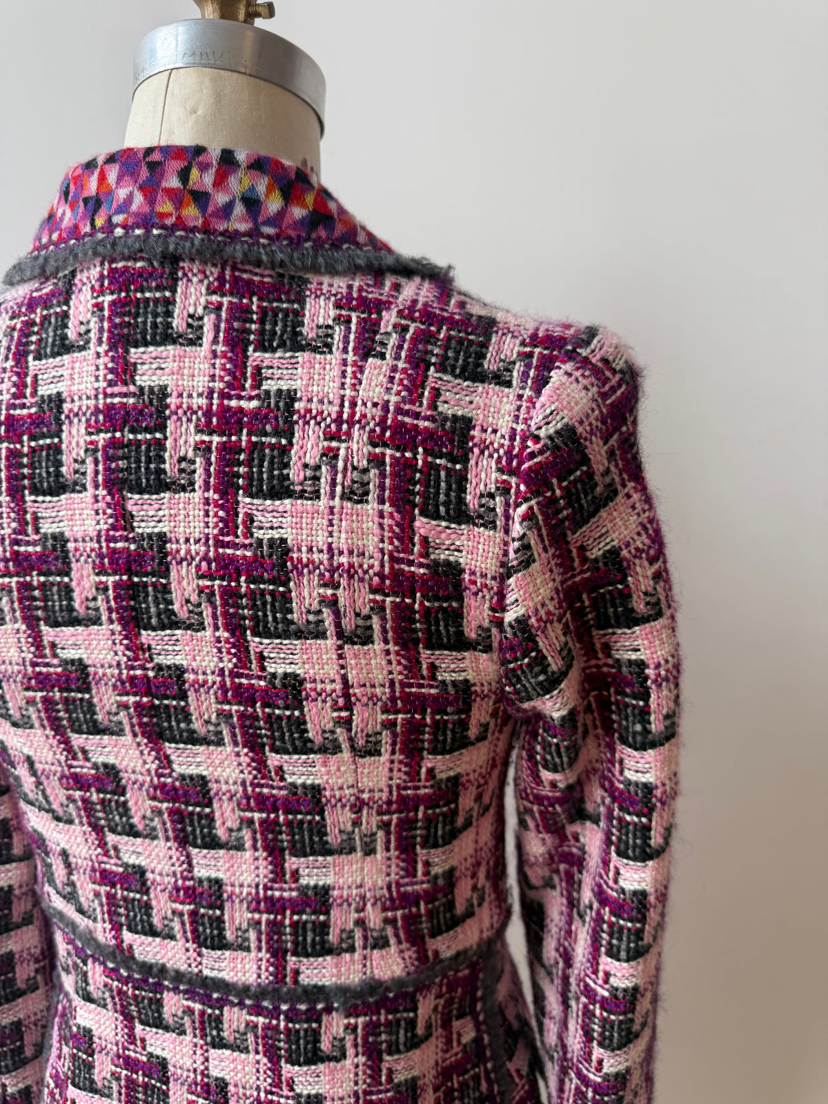 Fall/Winter 2004 Chanel Archival Runway Fantasy Tweed Blazer