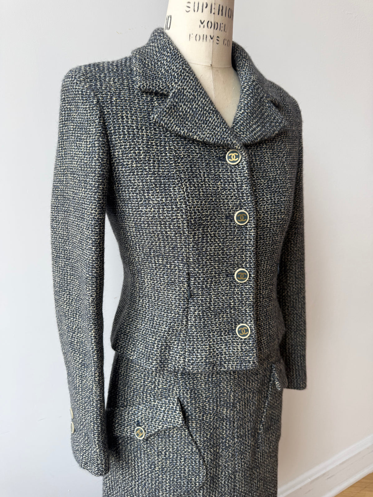 2001 Fall/Winter Chanel Tweed Suit