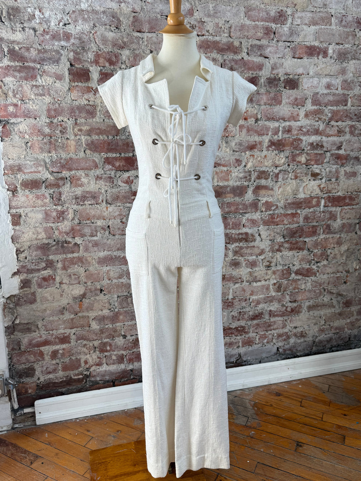 2007 Chanel Cruise Runway Collection White Lace Up Cotton Jumpsuit