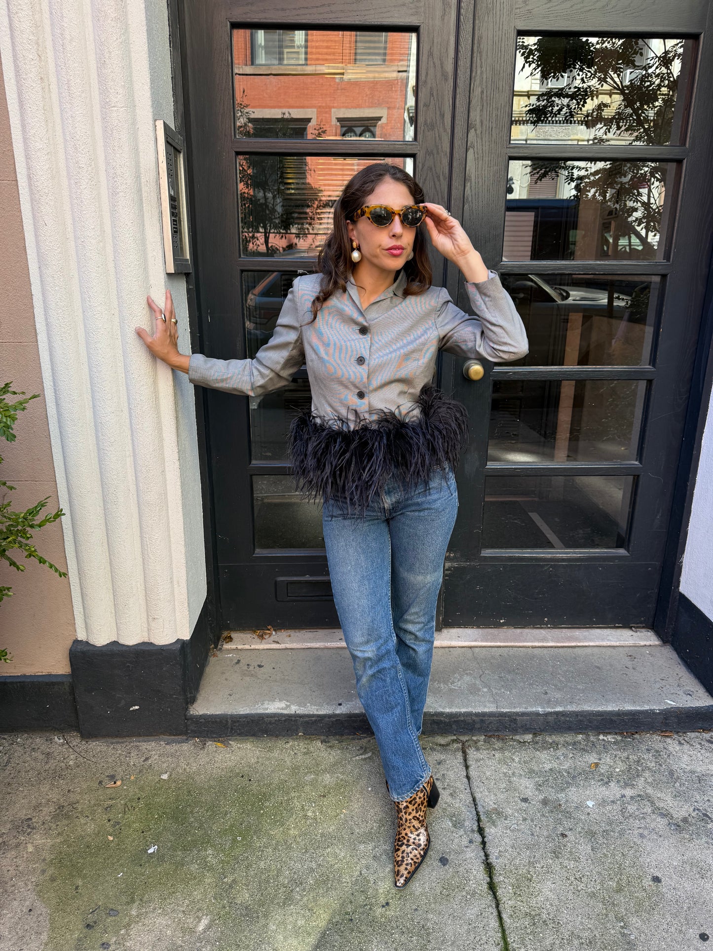 Vintage black & white blazer w. Detachable Ostrich Feathers