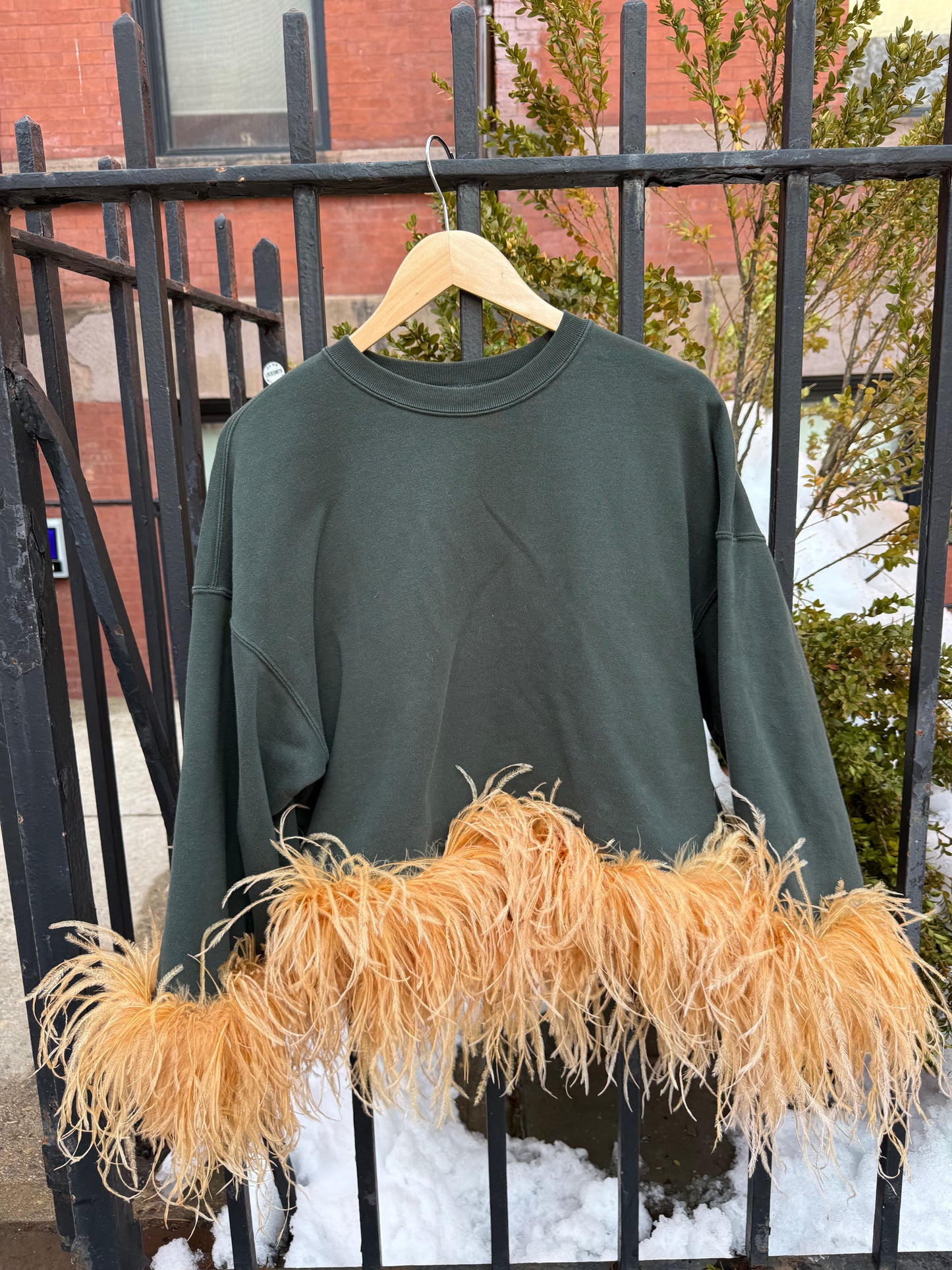 The Coco Feather Sweatshirt - Hunter & Golden Hour