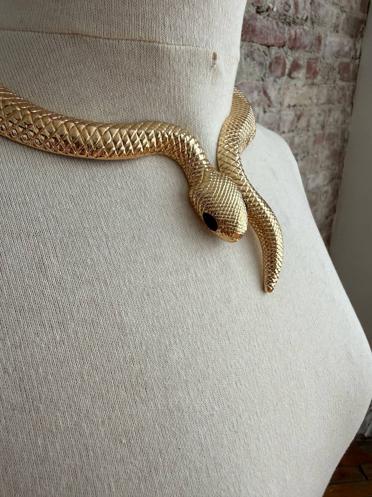 90s Vintage Gold-Toned Snake choker
