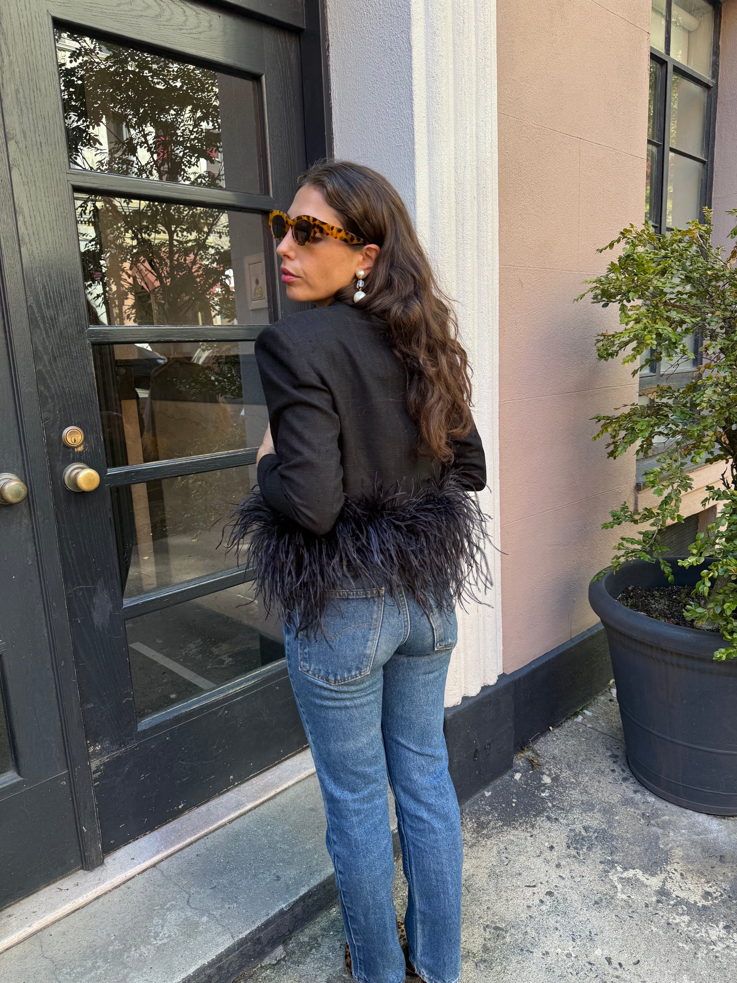 Vintage black blazer w. Detachable Ostrich Feathers