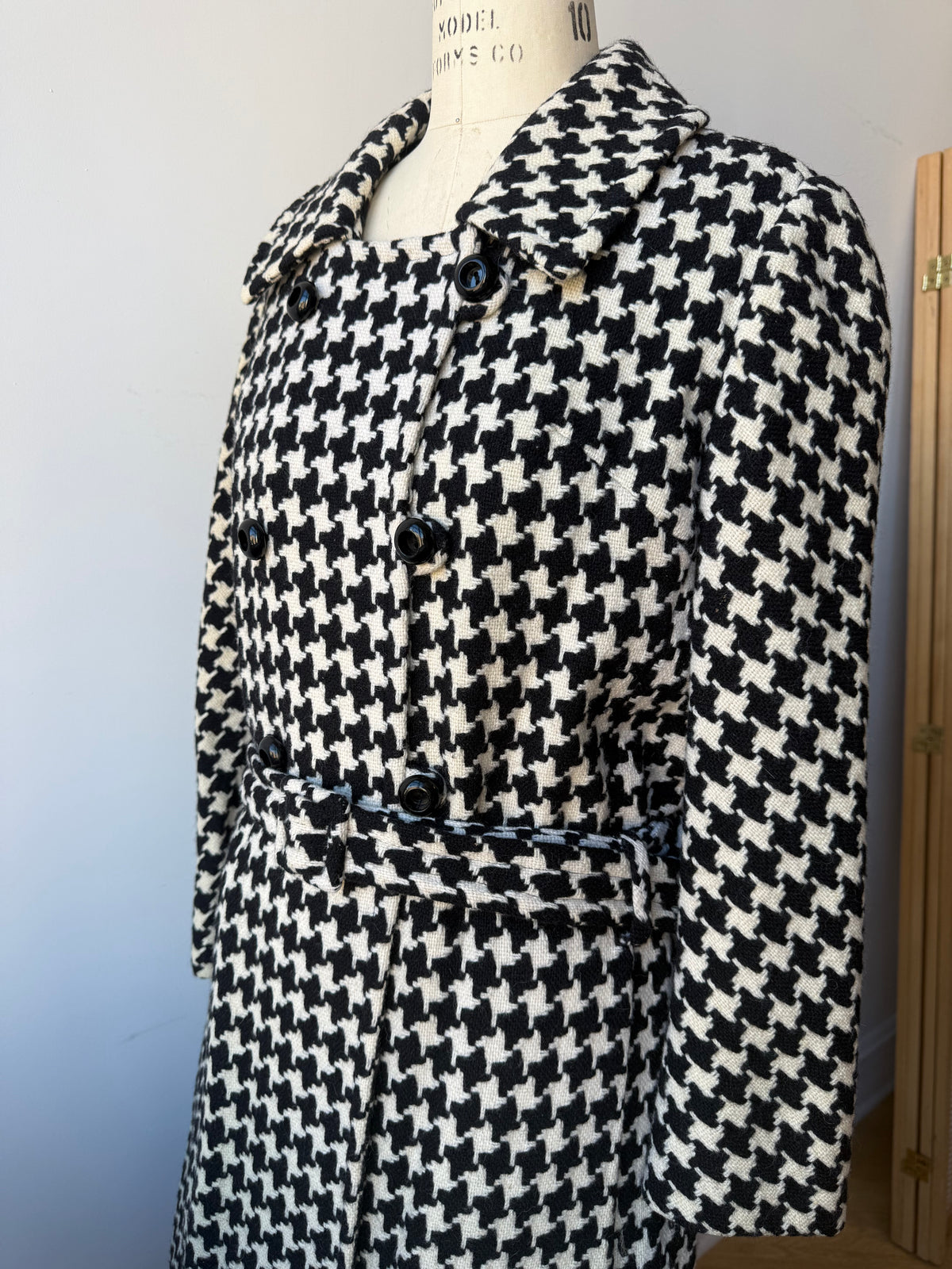 1960s  Houndstooth Wool Coat