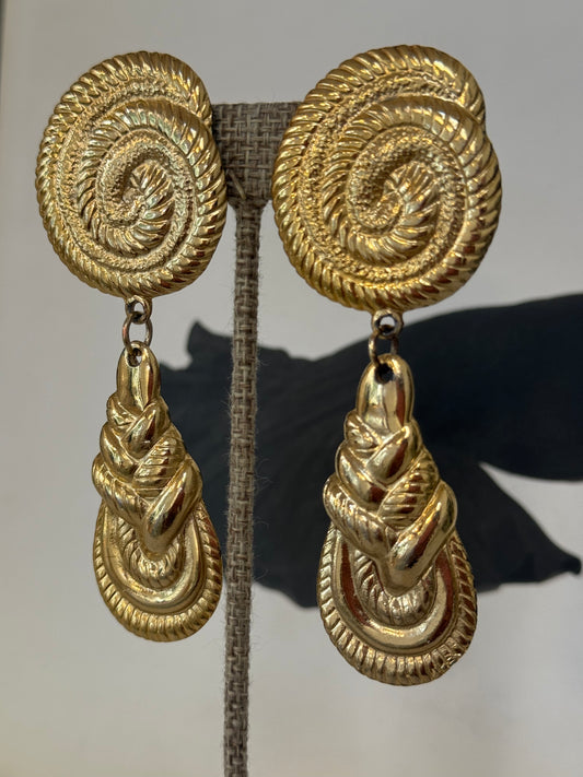 Vintage Gold-Toned Teardrop Earrings