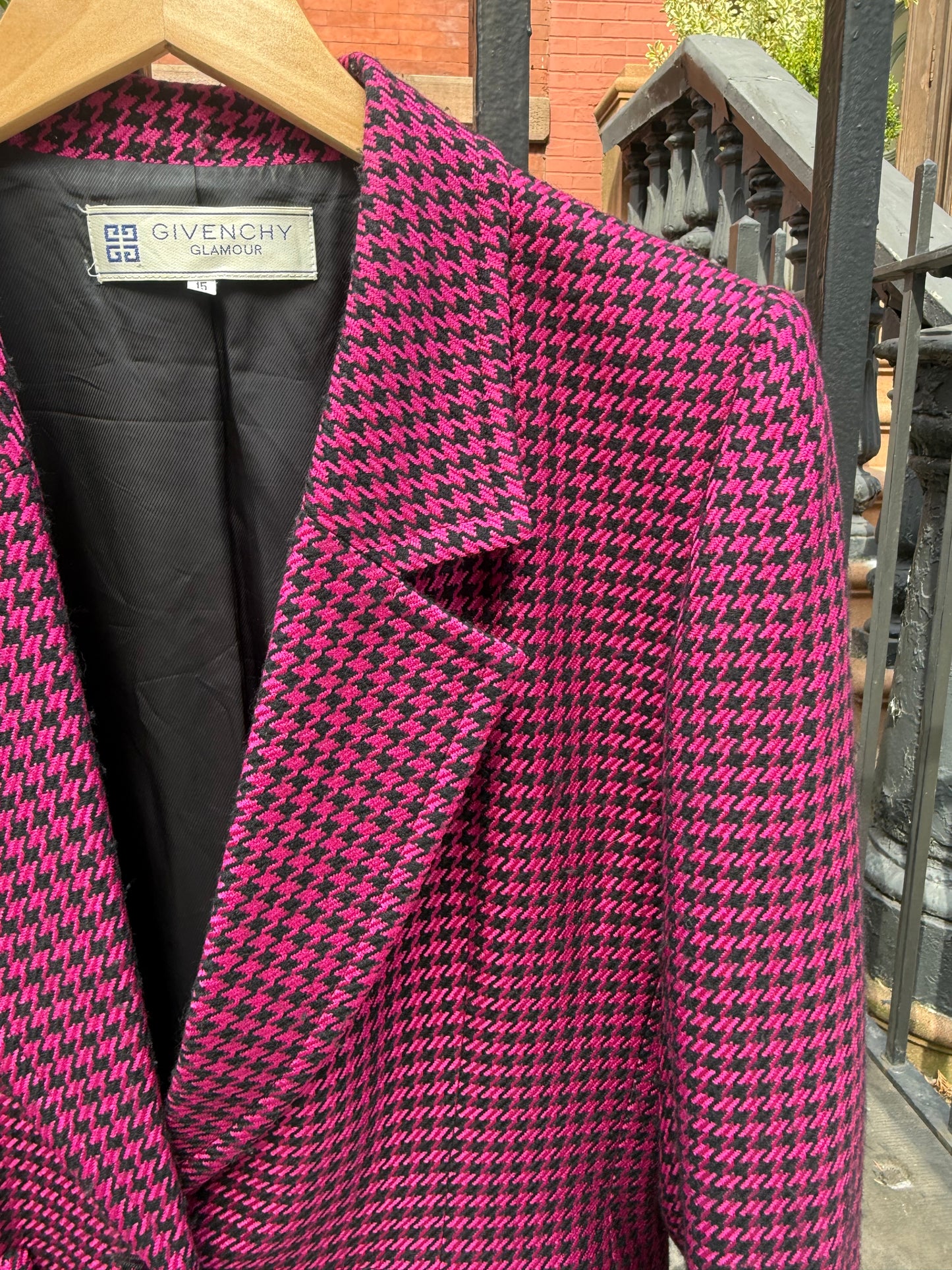 90s Vintage Givenchy Fuchsia Houndstooth Blazer