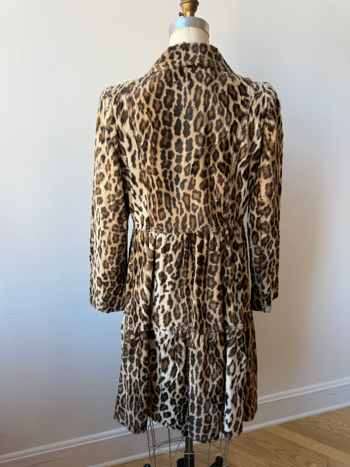 90s/ Y2K Leopard Faux Fur coat