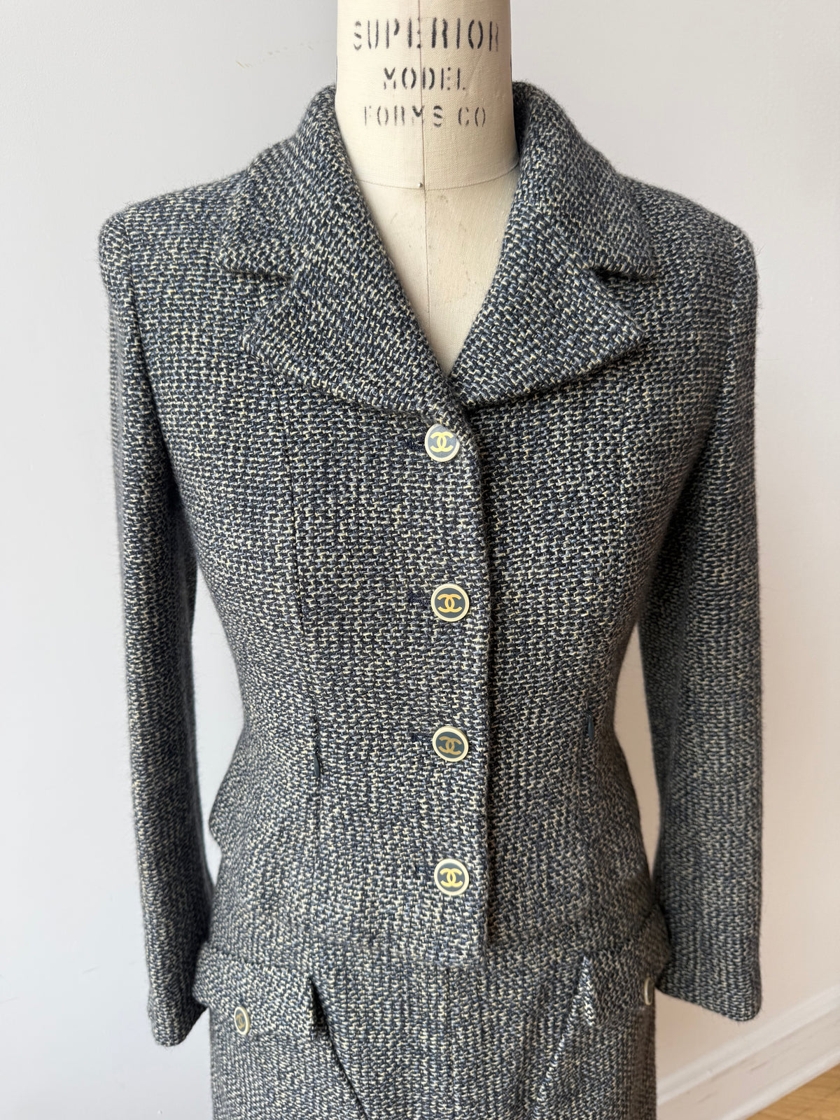 2001 Fall/Winter Chanel Tweed Suit