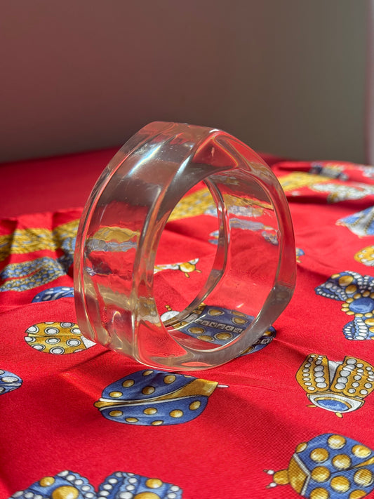 MCM clear chunky lucite bangle