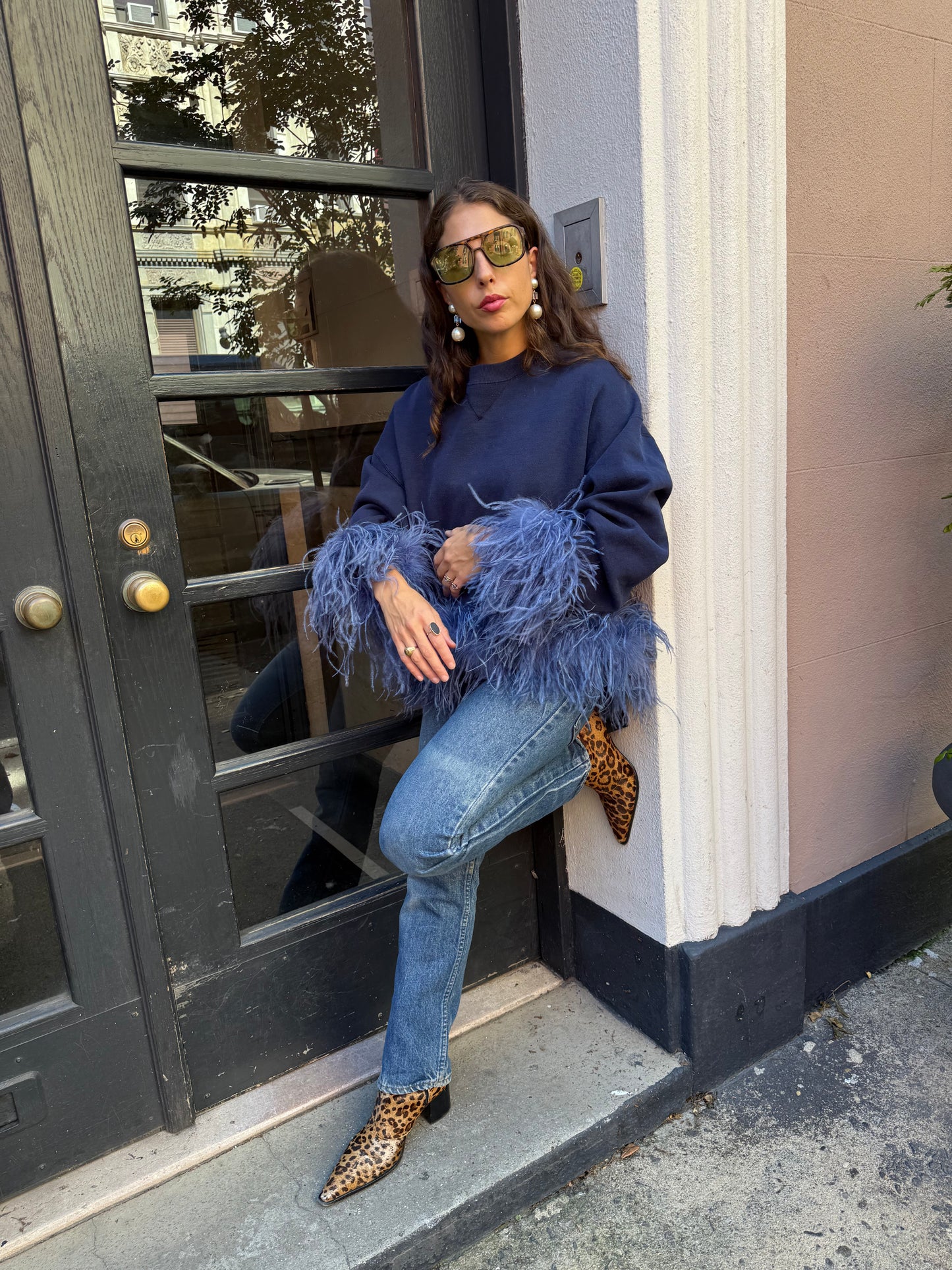 The Coco Feather Sweatshirt - Navy & Denim