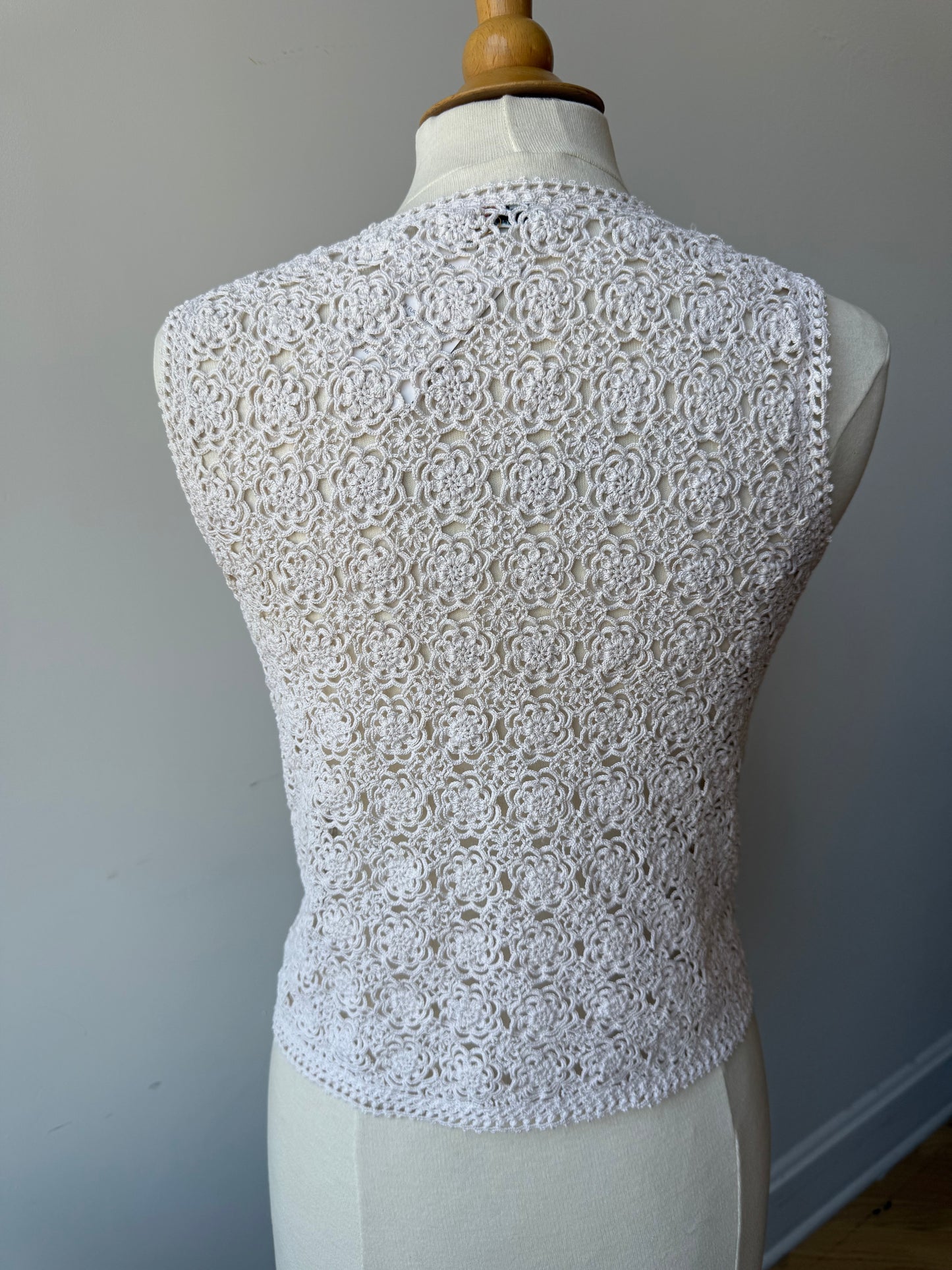 1980s Vintage Lim’s Crochet Vest