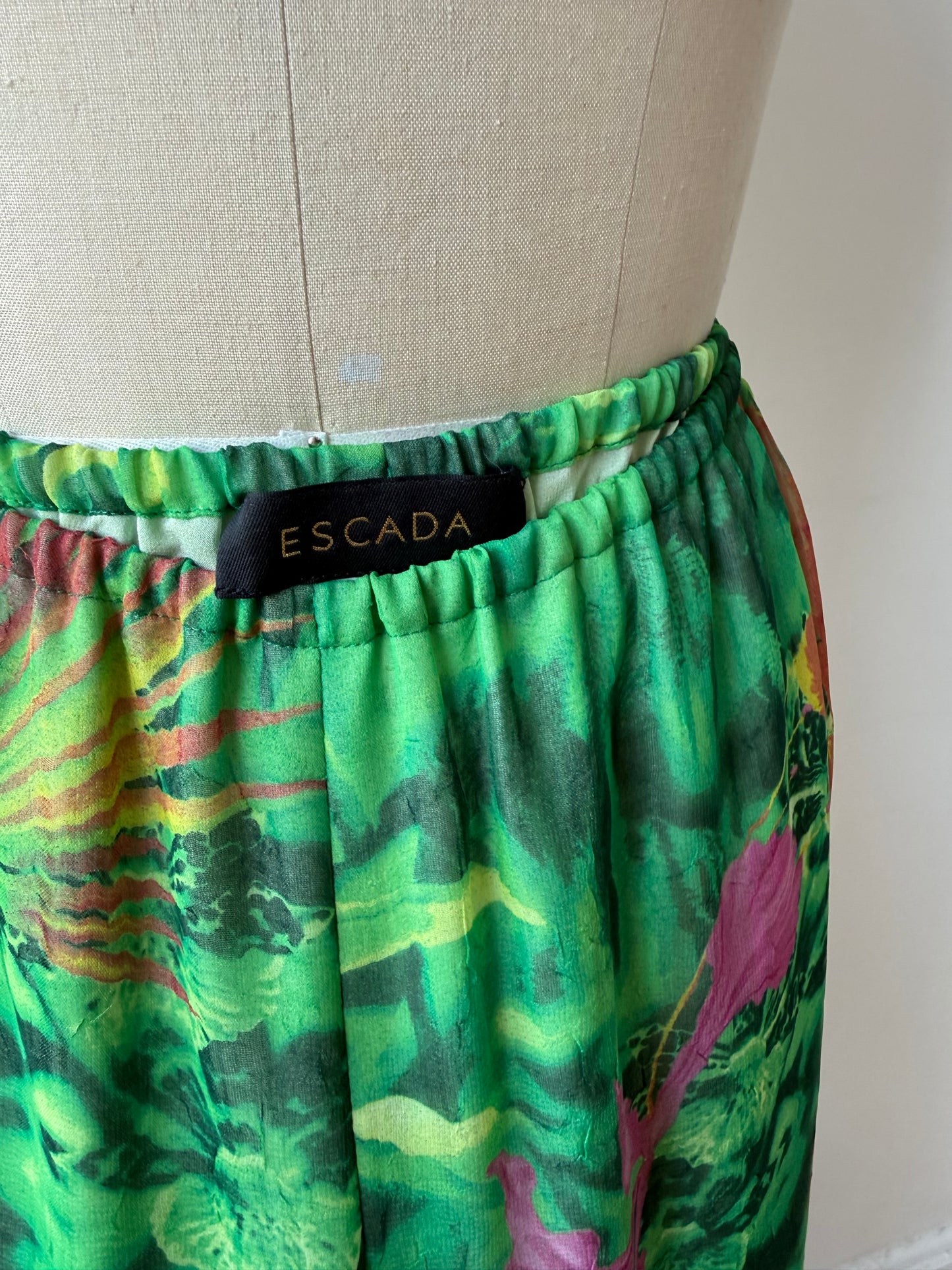 Escada Summer Tropical Print Pant