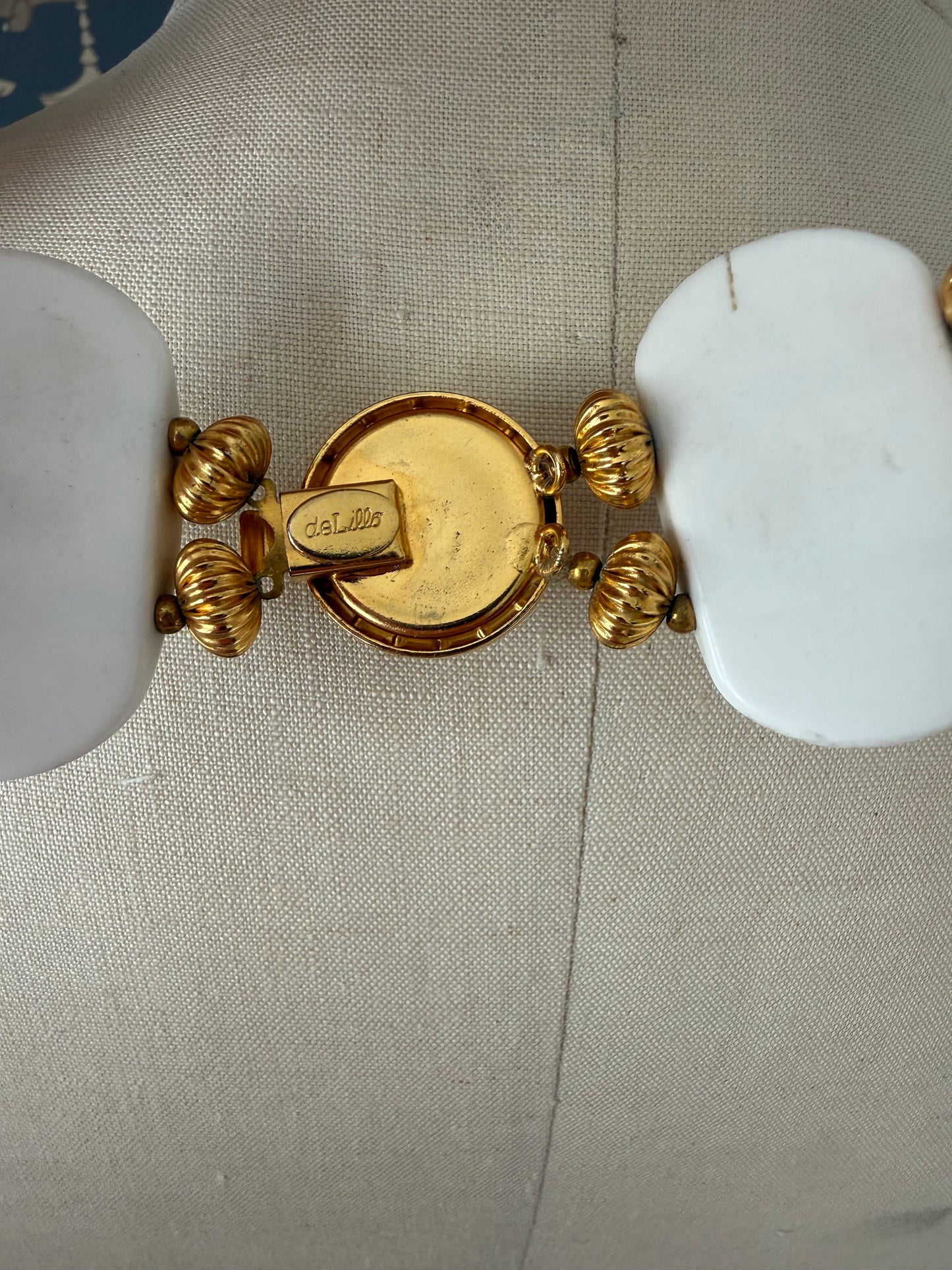 60s/70s Rare William de Lillo White Resin Collar Necklace