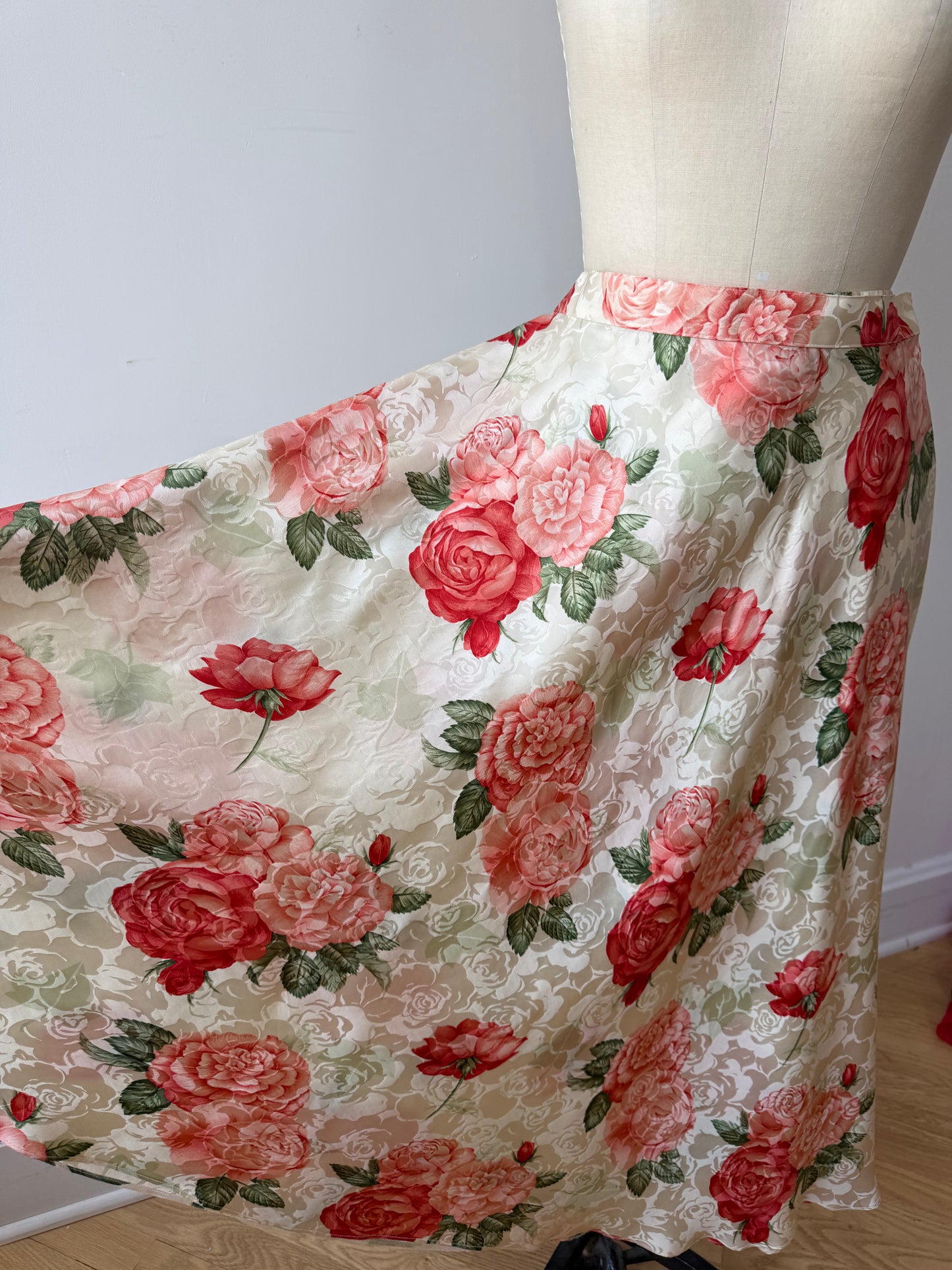 90s silk floral print midi skirt