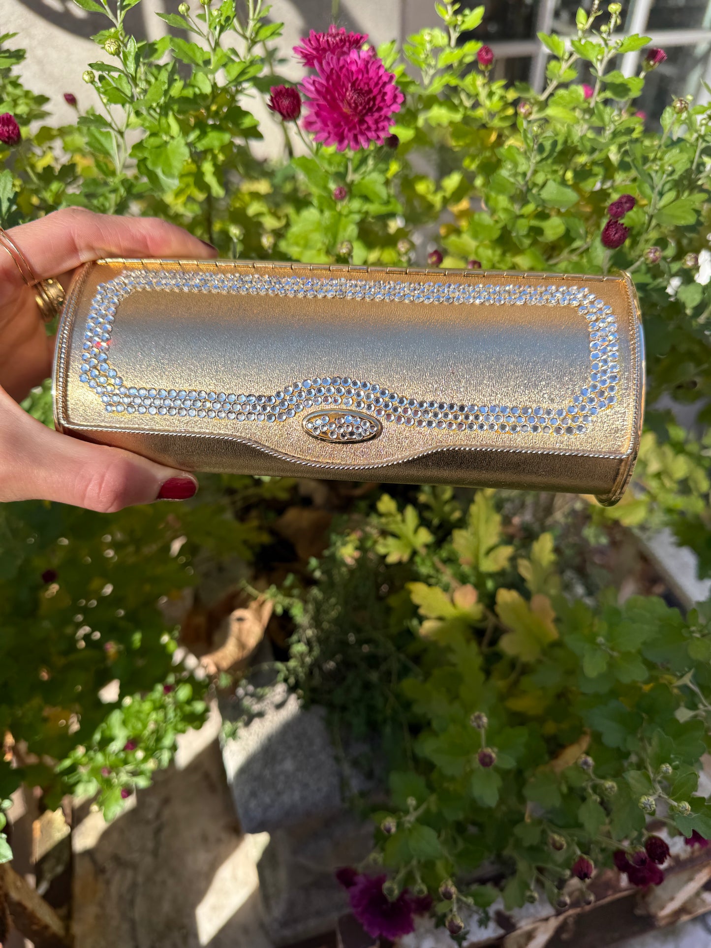 Vintage Gold Rounded Metal Clutch